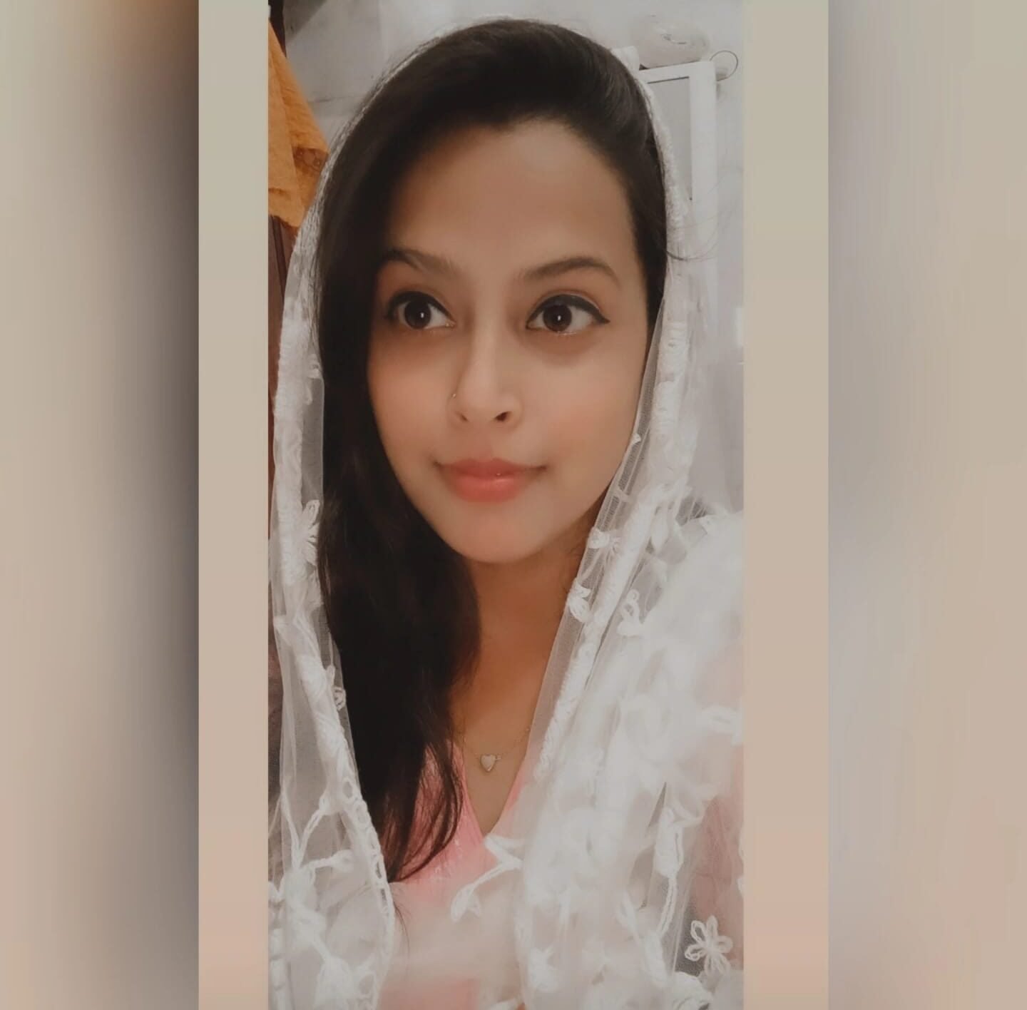 Zoya Raza